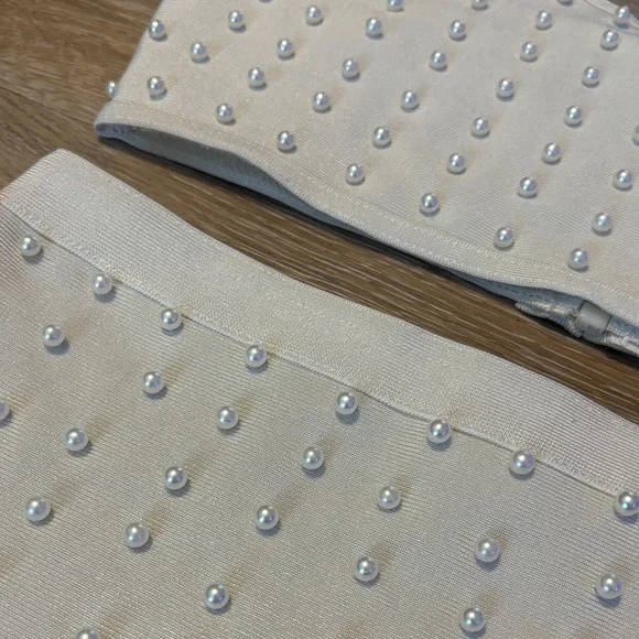 Fashion Nova Cream Pearl Set - Picture 4 of 4